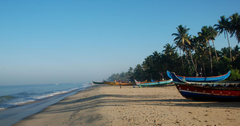 Marari Gowri Beach Villas Mararikulam Exteriör bild